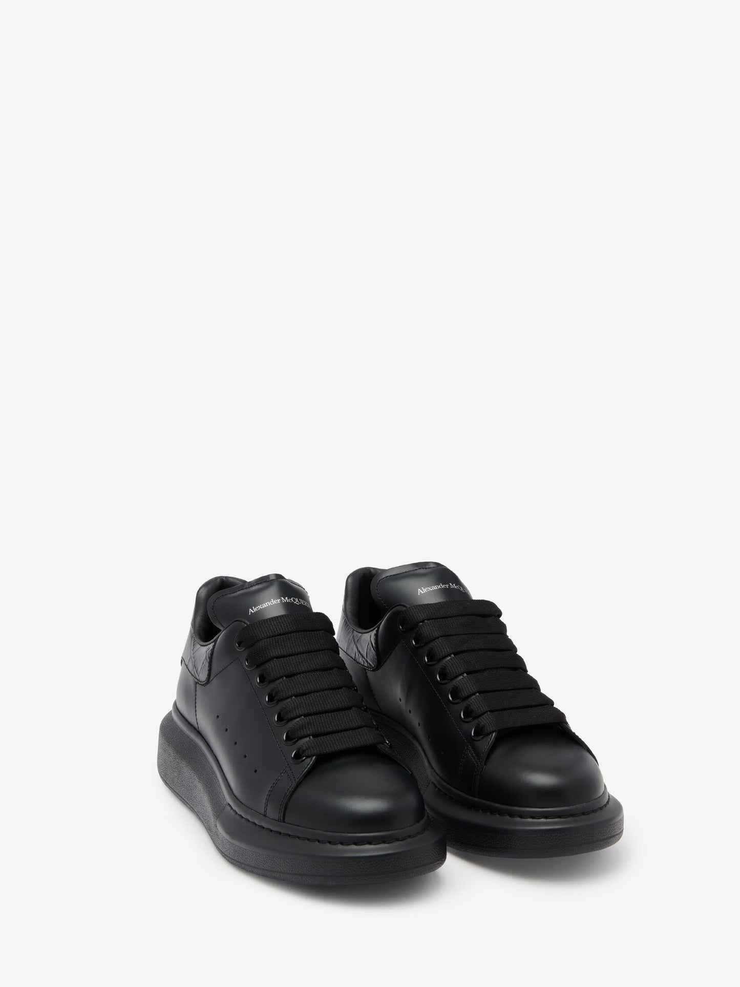 Alexander mcqueen sneaker in oversize total black