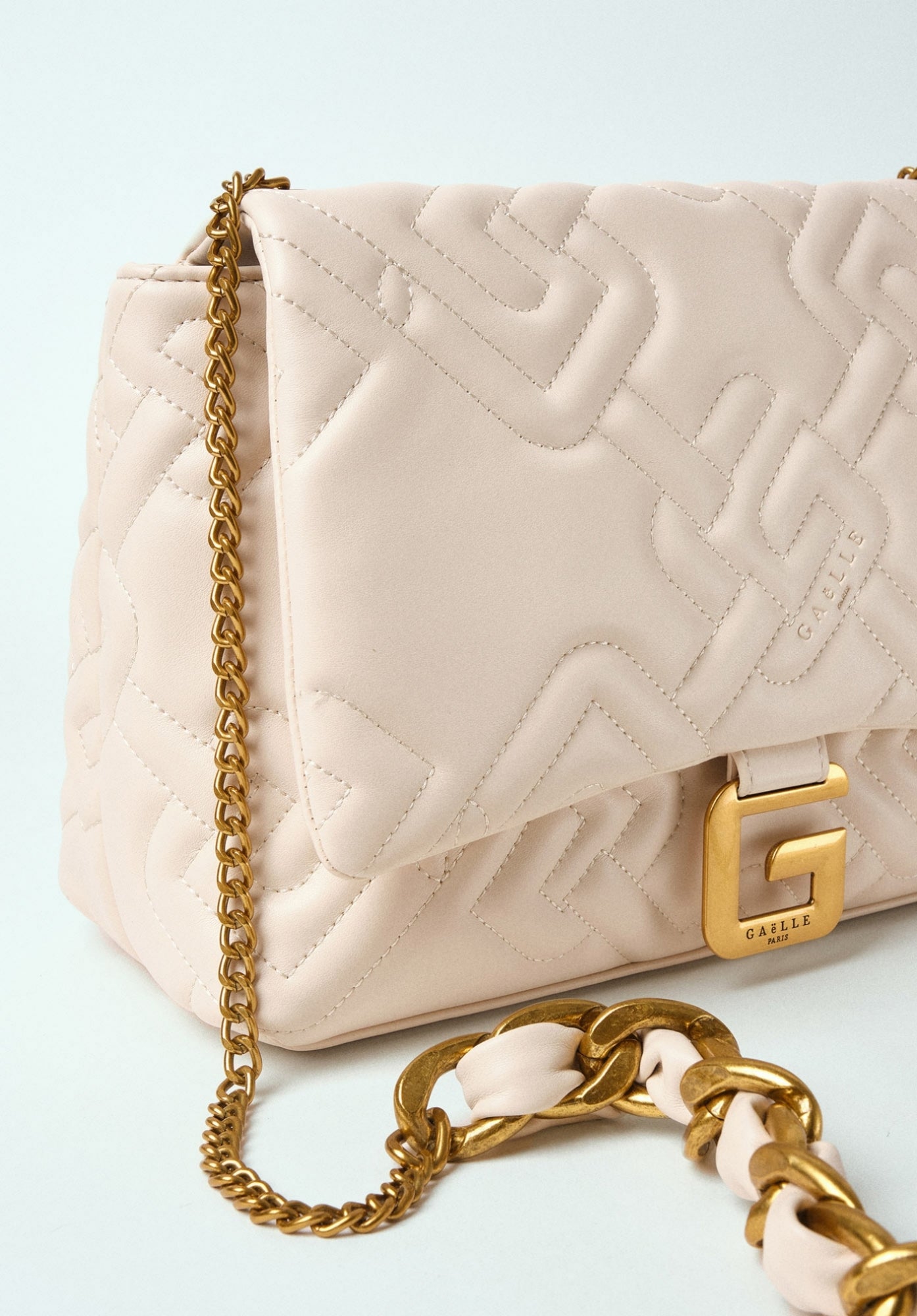 Gaelle Paris maxi shoulder white