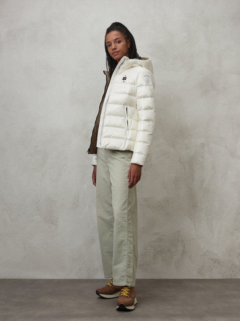 PIUMINO SFIANCATO CON CAPPUCCIO CHARME BIANCO